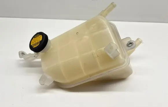 Toyota Prius+ (ZVW40) Coolant expansion tank/reservoir 1648028080 682B