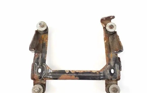 Porsche Panamera (970) Pneumatic air compressor holding bracket 