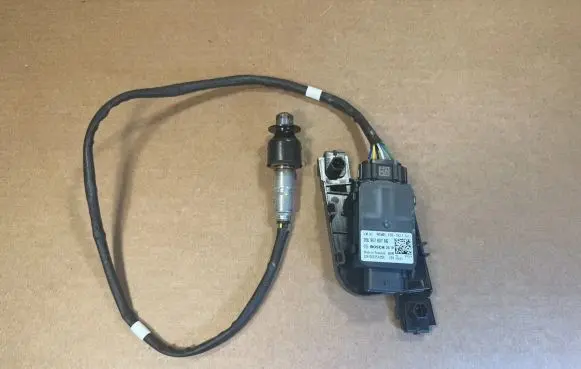 Audi Q3 F3 Lambda probe sensor 05L907807AG