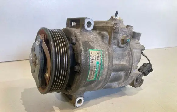 Volkswagen PASSAT B6 Air conditioning (A/C) compressor (pump) 1K0820803S 05421101663