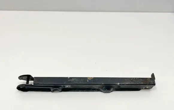 Mercedes-Benz SL R230 Fender mounting bracket A2308800614 2308800614