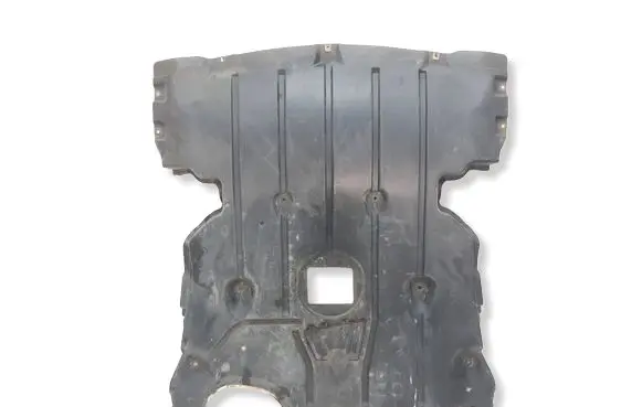 BMW 1 E81 E87 Engine splash shield/under tray 7140983 51757140983 7129318