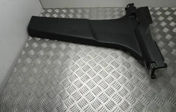 Nissan Qashqai (B) pillar trim (top) 769154EA0A Baldai3186