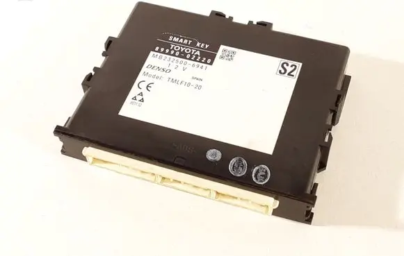 Toyota Auris E180 Keyless (KESSY) go control unit/module 8999002220 MB2325006941 TMLF1020