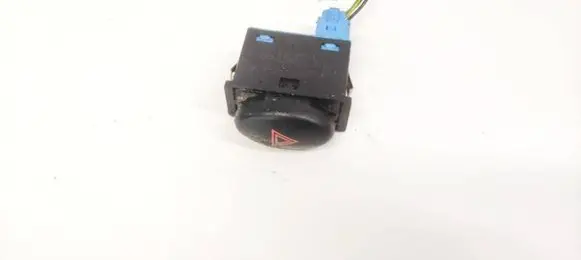 Rover 75 Hazard light switch YUG101970XXX