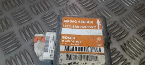 Audi A6 S6 C4 4A Airbag control unit/module 8A0959655C 0285001038