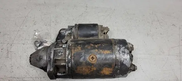 Mercedes-Benz 200 300 W123 Starter motor 0001362600