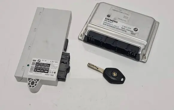 BMW 5 E60 E61 Engine ECU kit and lock set 7527072 7536140 DMEMS450