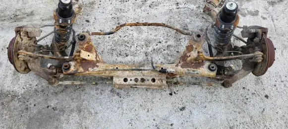 Toyota Avensis T250 Rear beam 