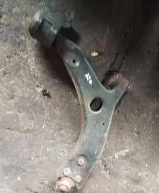 Volvo V50 Front control arm 3M513A424