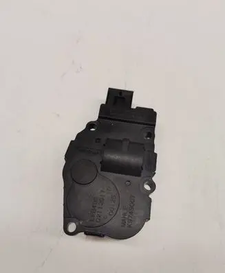 Porsche Macan (95B) Air flap motor/actuator K9749007