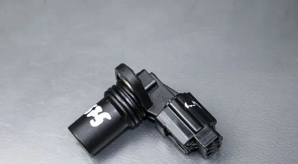 Mazda 5 Camshaft position sensor 1S7F12K073AD 1S7F12K073