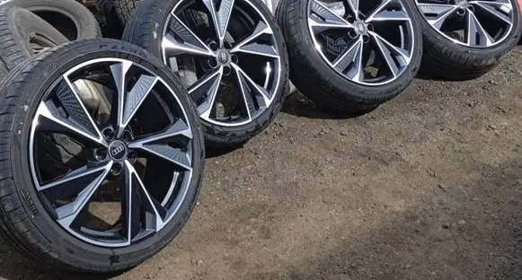 Audi A6 S6 C8 4K R21 alloy rim 4K0601025
