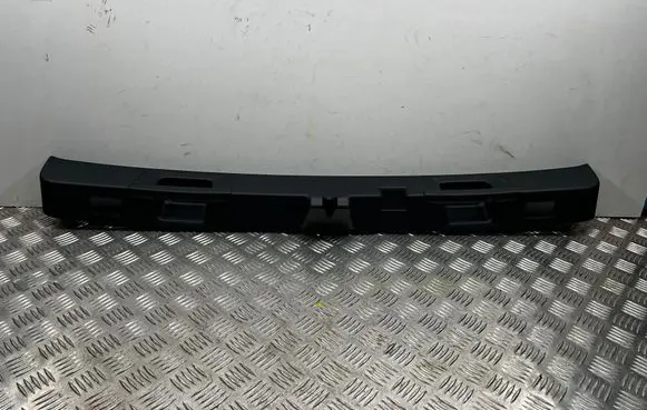 Mercedes-Benz GLC X253 C253 Tailgate/boot lid lock trim A2537400172 106607 A047351