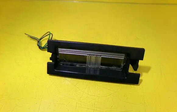 Smart ForFour I Number plate light MR957364