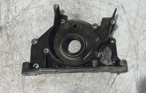 Volkswagen Transporter - Caravelle T5 Timing chain cover 03G103153