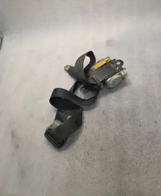 Mitsubishi Pajero Front seatbelt TKAB2EN233 0606062002