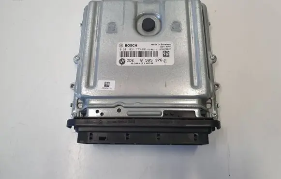 BMW 4 F36 Gran coupe Engine control unit/module 8585376 030431060 0281031773