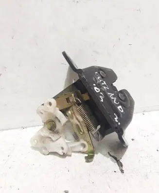 Mitsubishi Outlander Loading door lock 