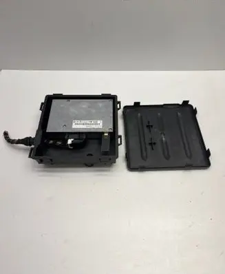 Audi TT TTS Mk2 Bluetooth control unit module 8P0862335K 8J0937587A