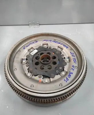 Cupra Formentor Dual mass flywheel 05L105266J