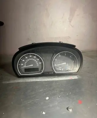 BMW X3 E83 Speedometer (instrument cluster) 3448327 25811510 102468114