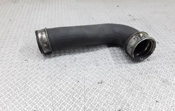 Intercooler hose/pipe