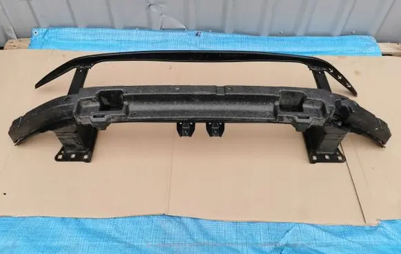 Volkswagen Touran III Radiator support slam panel 5TA807611