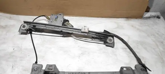 Renault Kangoo II Front door window regulator with motor 402087A