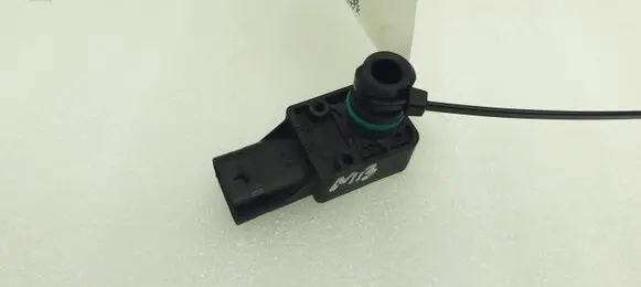 Mercedes-Benz E W212 Air pressure sensor A0071530528 0261230259