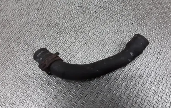 Volkswagen Golf IV Engine coolant pipe/hose