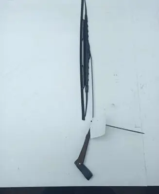 Jaguar XJ X40 Front wiper blade arm 