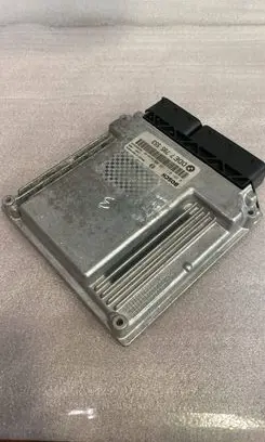BMW 5 E60 E61 Engine control unit/module 7795553 0281011120 1039S05940