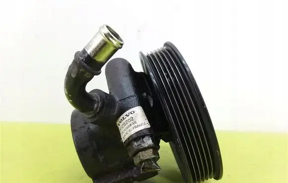 Volvo S40, V40 Power steering pump 9125202