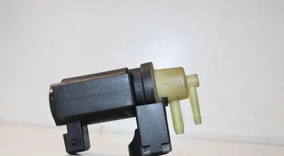 KIA Ceed Turbo solenoid valve 351202A900 70027202