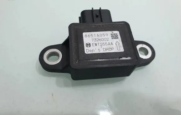 Mitsubishi Pajero ESP acceleration yaw rate sensor 8651A059