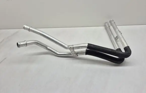 Porsche Cayenne (92A) Engine coolant pipe/hose 7P5815673