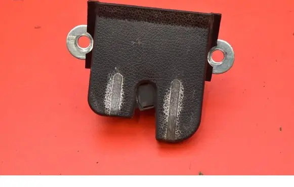 Volkswagen Cross Polo Tailgate/trunk/boot lock/catch/latch 6R0827505B