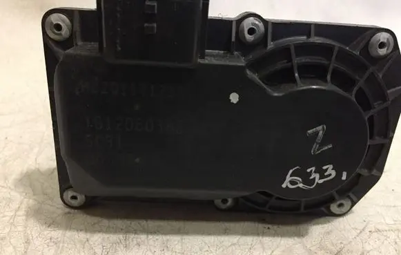 Nissan Juke I F15 Throttle valve 161206038R H8201171233
