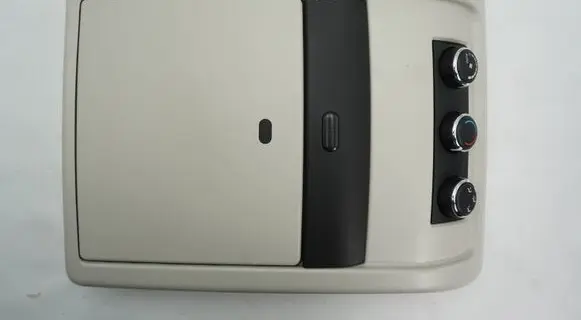 Radio/CD/DVD/GPS head unit