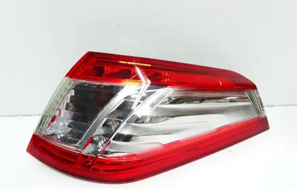 Peugeot 508 Rear/tail lights 9686779680 89501072 0085V