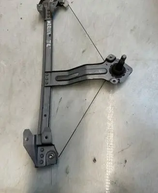 Opel Meriva A Front door manual window regulator RM116795