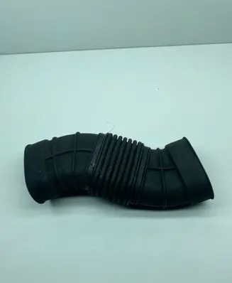Honda HR-V Air intake hose/pipe 