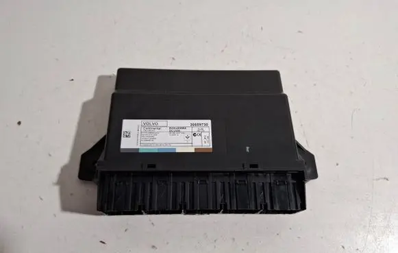 Volvo V60 Keyless (KESSY) go control unit/module 30659730