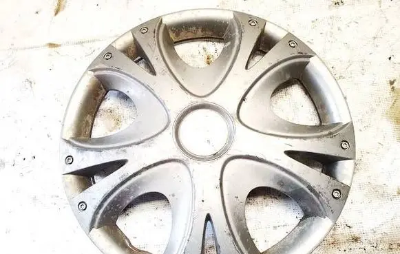 Renault Megane I R14 wheel hub/cap/trim 
