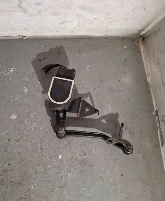 Mercedes-Benz GLE AMG (W166 - C292) Air suspension front height level sensor A0065405081 160818 A0045429918
