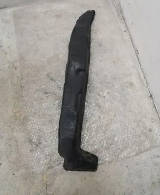 Ford Fusion II Fender end trim 