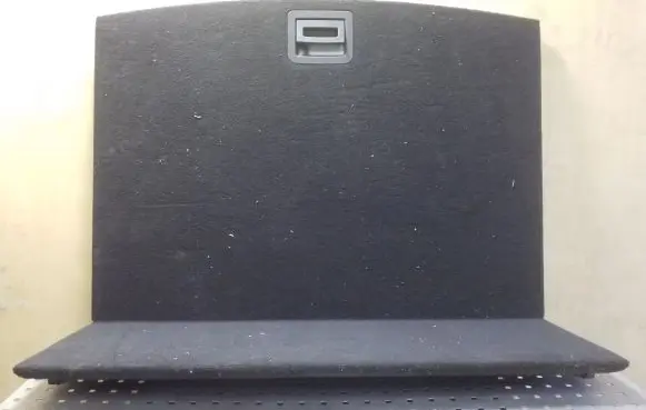 Volkswagen Touareg II Trunk/boot floor carpet liner 7P6863546B