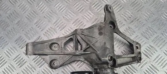 BMW 1 F20 F21 A/C compressor mount bracket 7603346 67871110