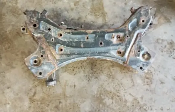 KIA Sportage Front subframe 624012Y100